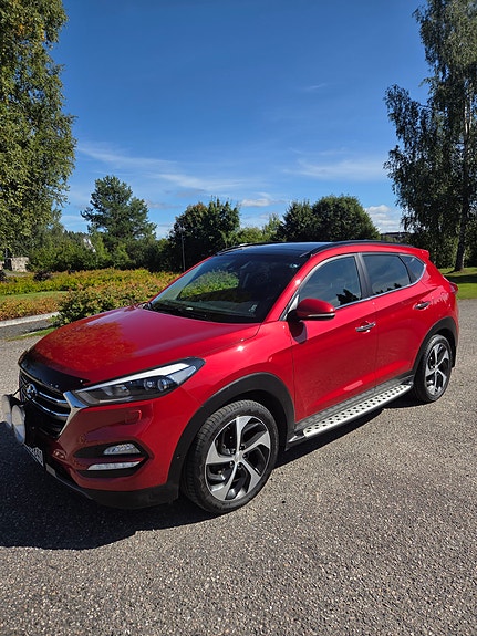 Hyundai Tucson 2 of 30