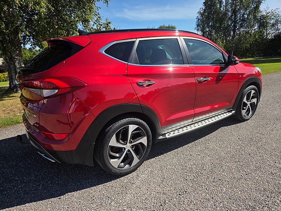 Hyundai Tucson 10 of 30