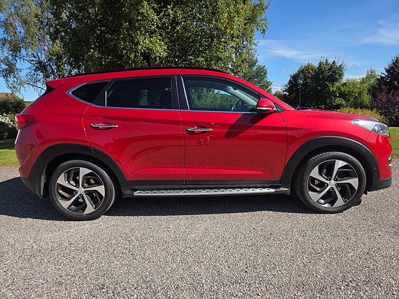 Hyundai Tucson 16 of 30