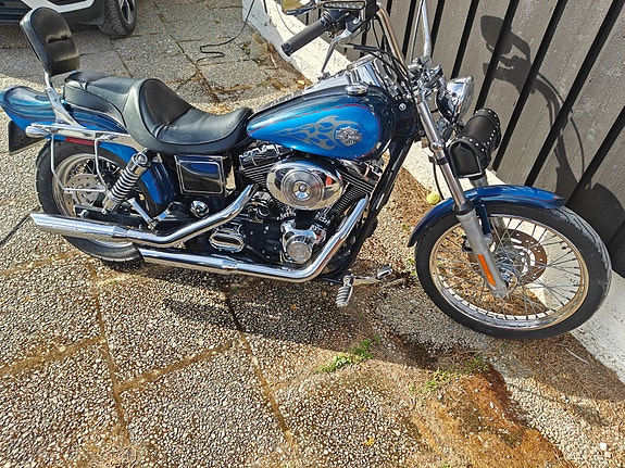 Harley-Davidson FXDWG Dyna Wide Glide 4 of 21