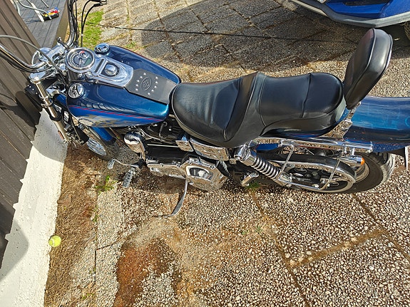 Harley-Davidson FXDWG Dyna Wide Glide 16 of 21