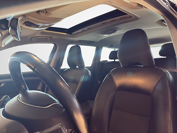 Volvo V70 19 of 23
