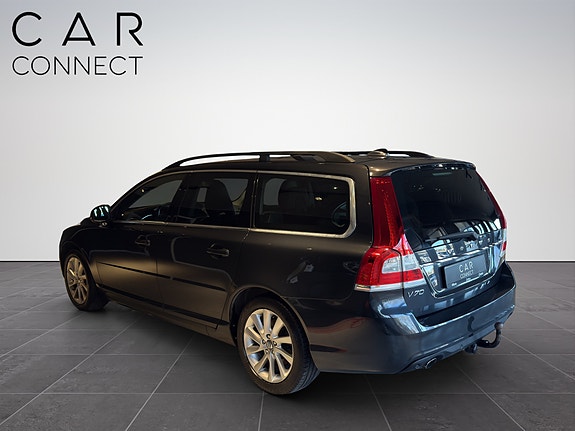 Volvo V70 5 of 23