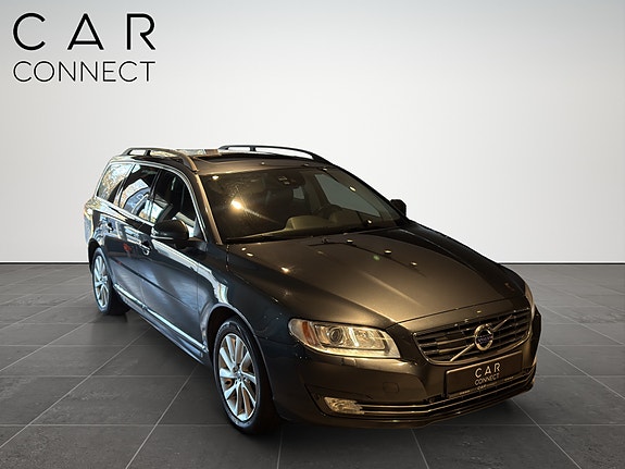 Volvo V70 4 of 23