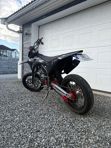 Fantic XMF 125 7 of 17
