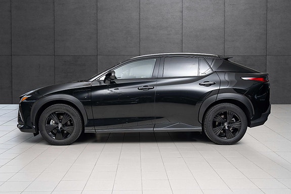 Lexus RZ450e 2 of 19