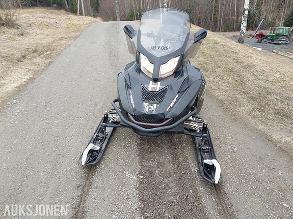 Lynx Adventure GT 1200 2 of 9
