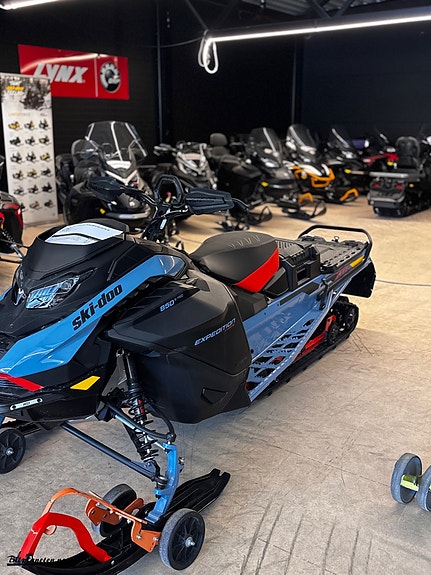 Ski-doo EXpedition Xtreme 850 E-TEC [ADTC] 2 of 9
