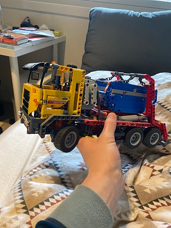 LEGO Technic lastebil 42024