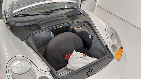 Porsche 911 11 of 27