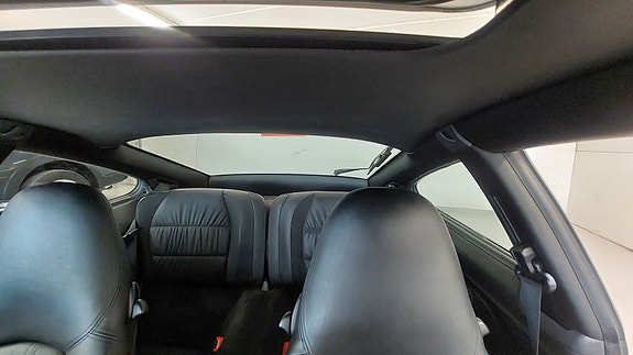Porsche 911 18 of 27