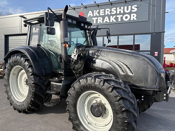 Valtra T202 Versu 2009, kr 450 000,-