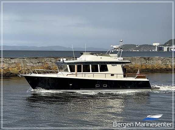 Targa 44 IPS 600, DP funksjon, 900 timer. Generator. 2 varmere. Ankervinsj akter
