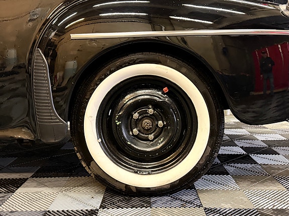 Volvo PV 16 of 30