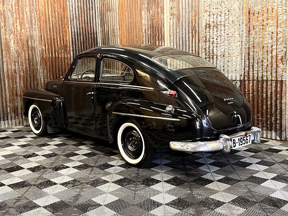 Volvo PV 10 of 30