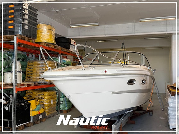 Yamarin 79 DC Strøken Yamarin 79DC med 300 Hk