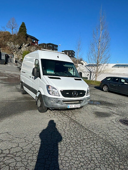 Mercedes-Benz Sprinter 516 CDI 2 of 5