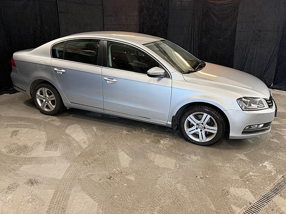 Volkswagen Passat 5 of 5