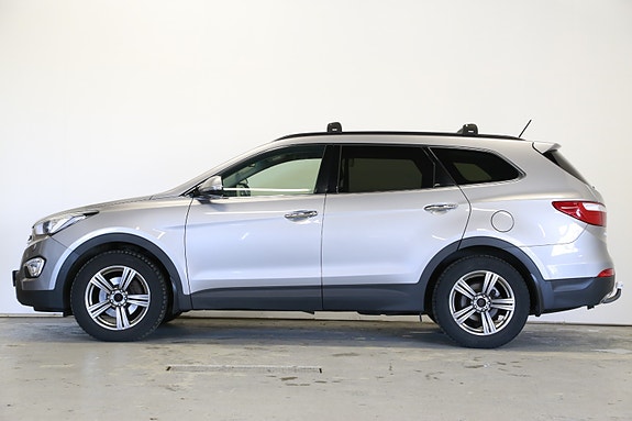 Hyundai Grand Santa Fe 7 of 29