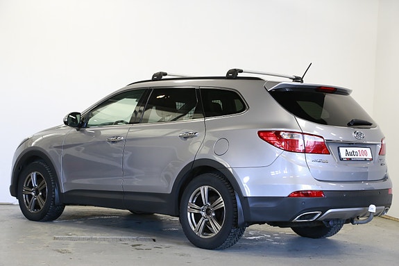 Hyundai Grand Santa Fe 6 of 29