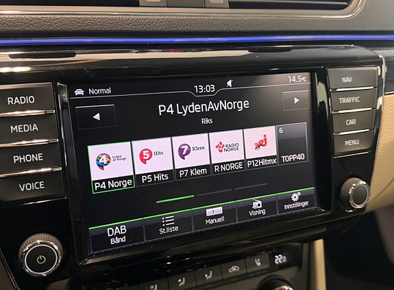 Skoda Superb 22 of 30