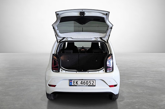 Volkswagen UP! 8 of 22
