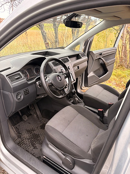 Volkswagen Caddy 4 of 18