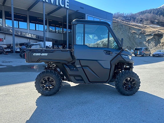 Can-Am Traxter HD9 XU 4 of 5