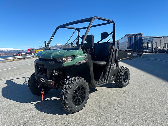 Can-Am Traxter HD9 XU 2 of 5