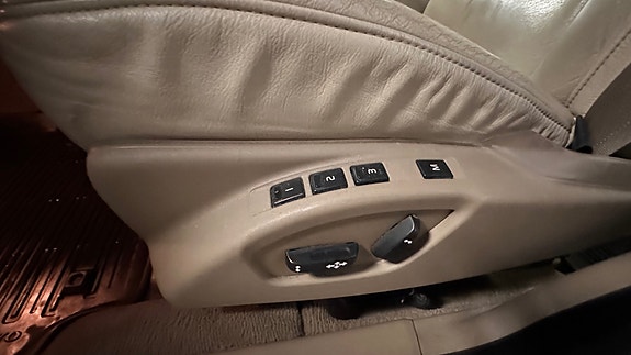 Volvo S80 19 of 30