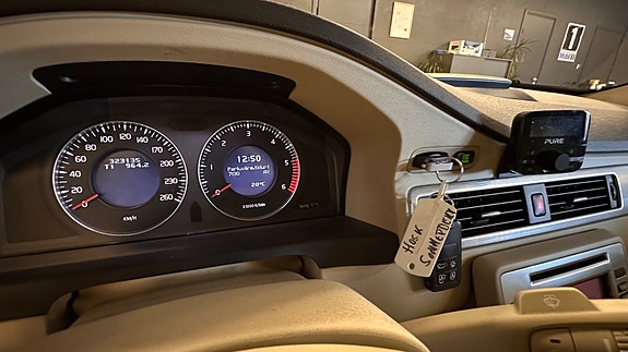 Volvo S80 27 of 30