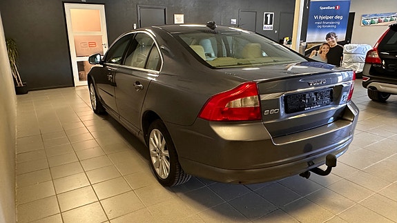 Volvo S80 9 of 30