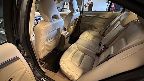 Volvo S80 15 of 30