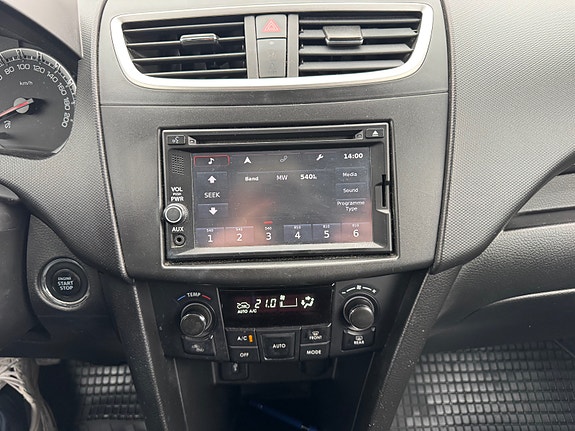 Suzuki Swift 12 of 13