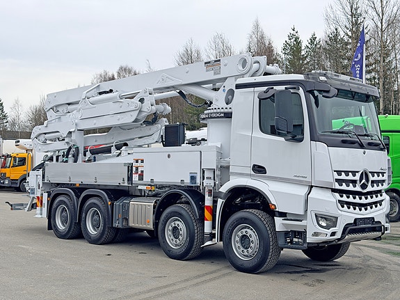 Mercedes-Benz Arocs 3248 Betong pumpe Everdigm ECP33ZX ubrukt 2025 modell 3 of 5