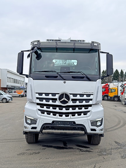 Mercedes-Benz Arocs 3248 Betong pumpe Everdigm ECP33ZX ubrukt 2025 modell 2 of 5