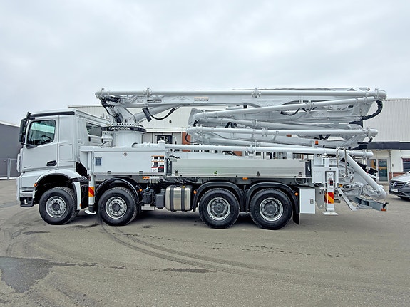 Mercedes-Benz Arocs 3248 Betong pumpe Everdigm ECP33ZX ubrukt 2025 modell 7 of 30