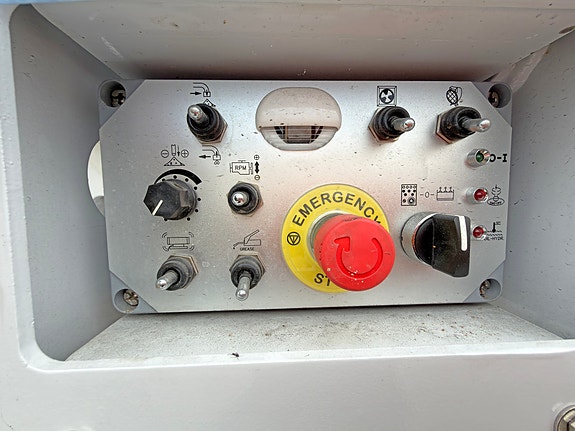 Mercedes-Benz Arocs 3248 Betong pumpe Everdigm ECP33ZX ubrukt 2025 modell 22 of 30