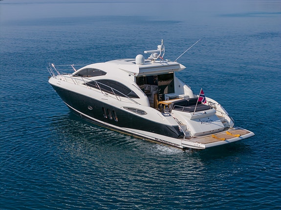 Sunseeker Predator 52 11 of 30
