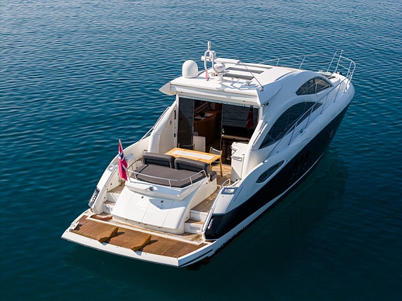 Sunseeker Predator 52 6 of 30