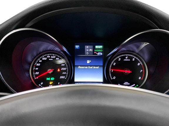 Mercedes-Benz GLC350 e 11 of 15