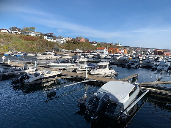 Haugesjøen Båtforening i Haugesund - Flotte båtplasser sentralt i Haugesund selges - bredde 300-470 cm 2 of 4