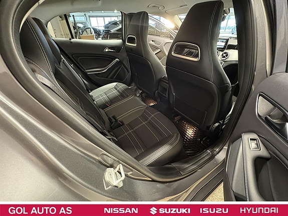 Mercedes-Benz GLA220 d 23 of 24