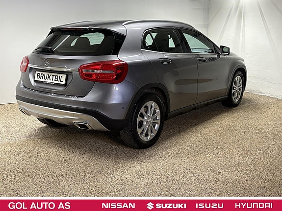 Mercedes-Benz GLA220 d 7 of 24