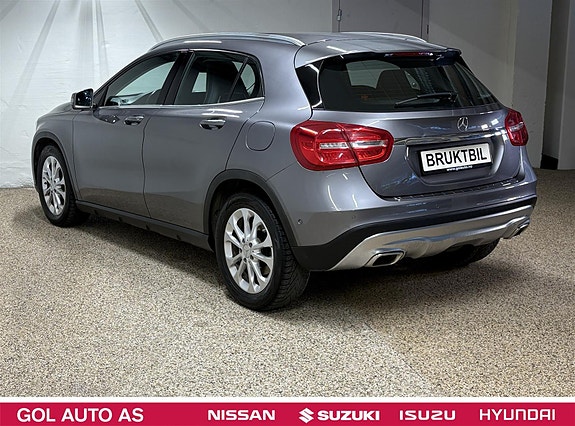 Mercedes-Benz GLA220 d 9 of 24