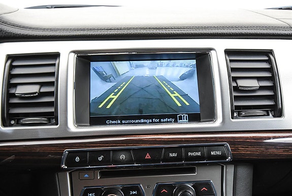 Jaguar XF 23 of 26