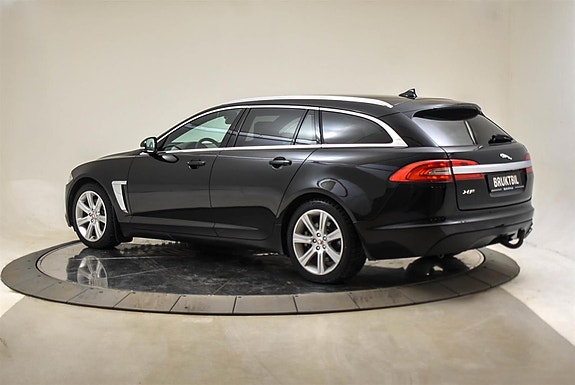Jaguar XF 3 of 26