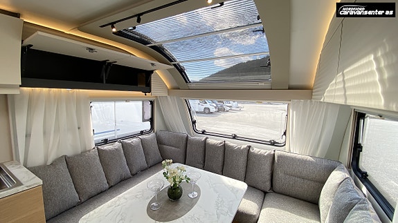 Adria ADORA 663 UT 14 of 30