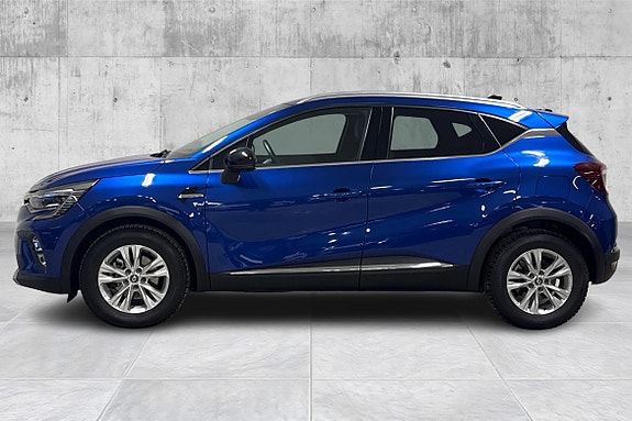 Renault Captur 2 of 5