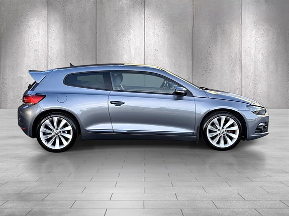 Volkswagen Scirocco 4 of 5